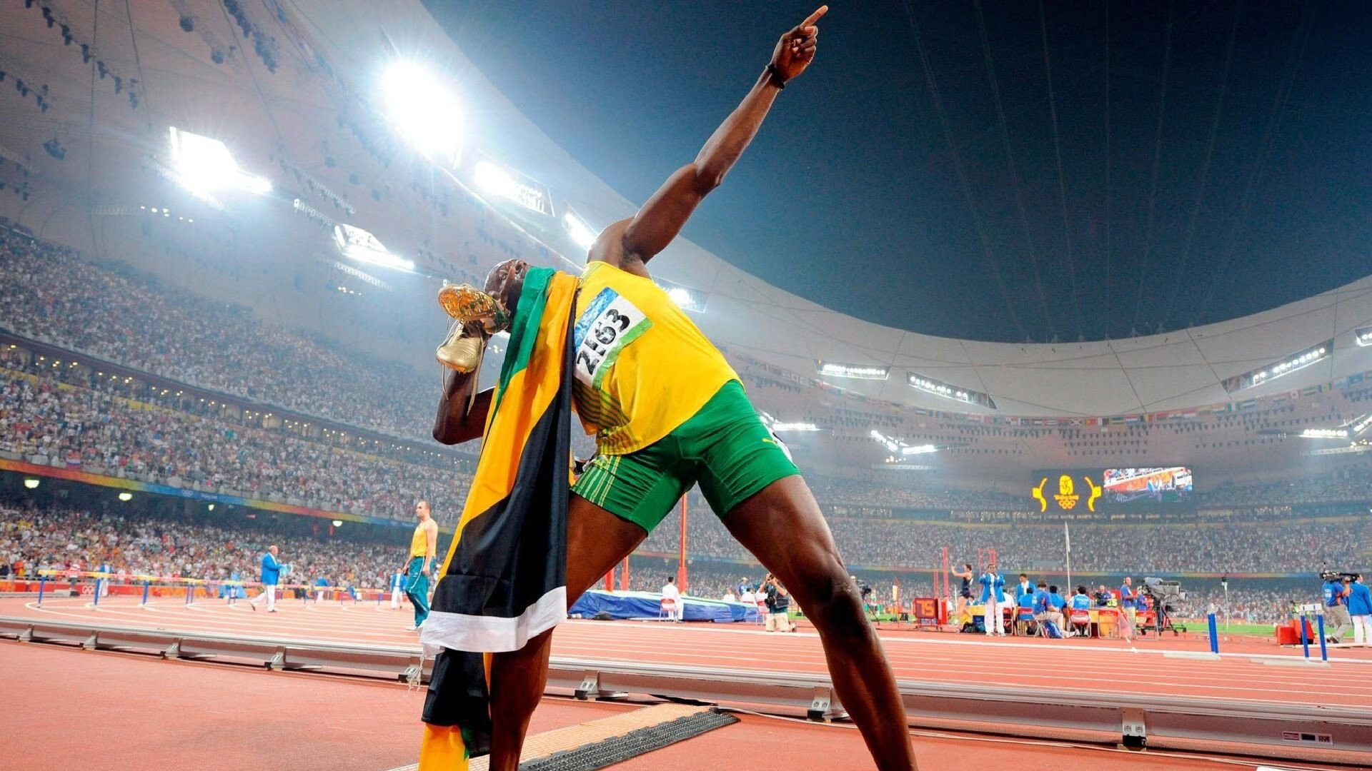 西甲狂欢夜:精彩传球与破门瞬间叠加,西甲传统强队