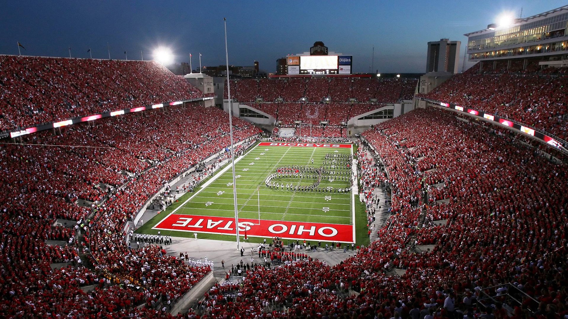 AYX GAME-福特：全黑队的战术关键人物，攻防两端均能贡献巨大，福特黑武士汽车报价价格